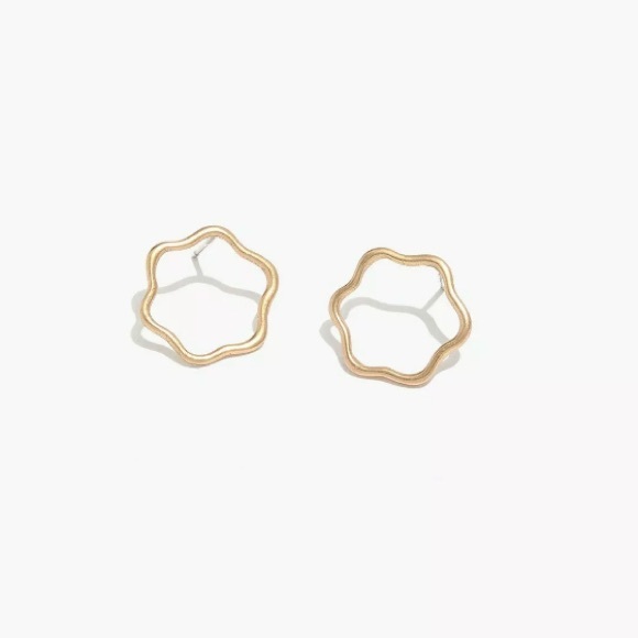 Sold Madewell Wave Hoop Earring - Picture 2 of 4